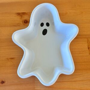 Chantal Ghost Shaped White Ceramic Dish